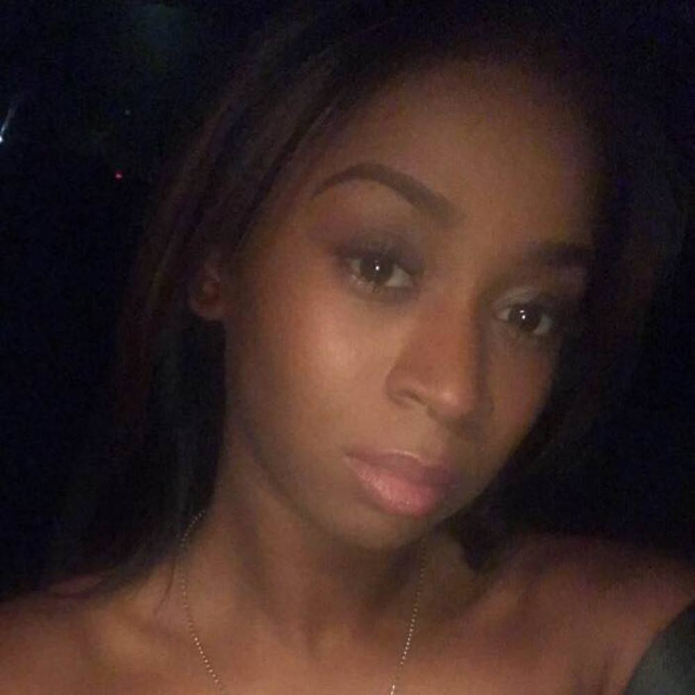 Meet your Posher, Amelia